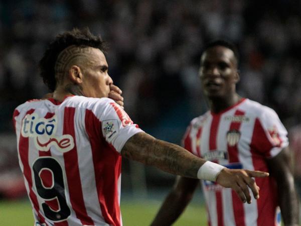 Jonatan Álvez marcó su primer gol con Junior en la Liga.