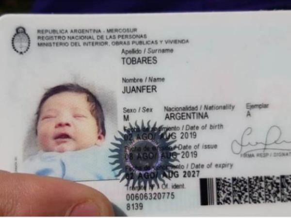 El niño quedó registrado con el nombre de Quintero.