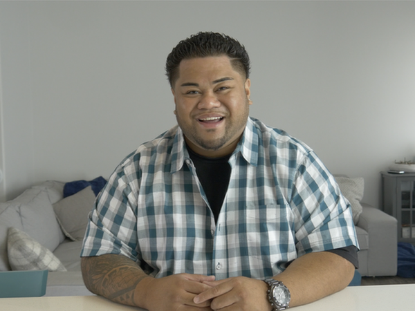 BBC Mundo: Un candidato grabando una video entrevista con HireVue.