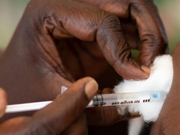 BBC Mundo: Vacunación en Uganda.