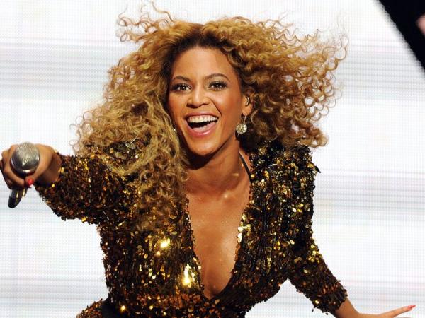 BBC Mundo: Beyonce cantando.
