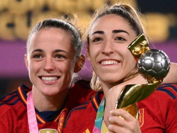 BBC Mundo: Dos jugadoras de la Selección Española