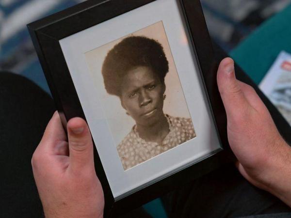 BBC Mundo: Foto de la abuela de Luke.