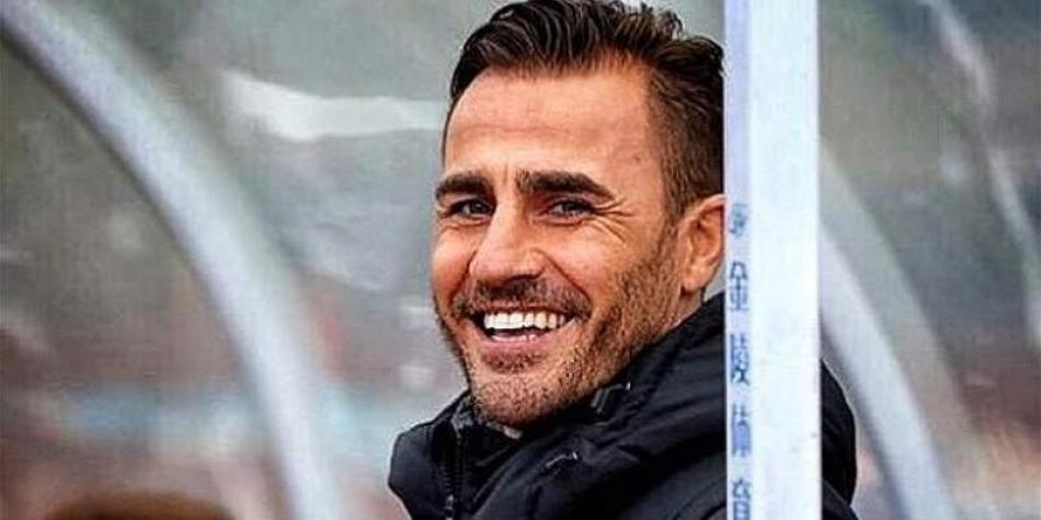 Fabio Cannavaro es un exdefensa italiano y fue elegido mejor jugador del mundo en 2006.