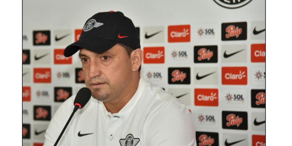 Aldo Bobadilla DT Libertad de Paraguay