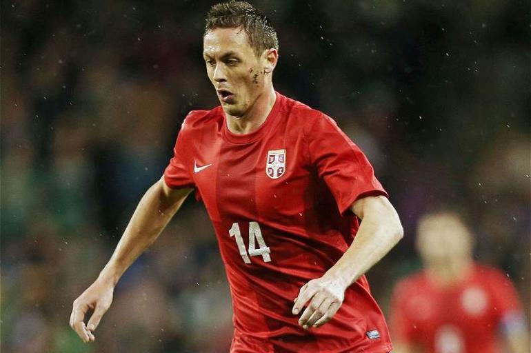 Nemanja Matic ser&aacute; el encargado del mediocampo de Serbia en 2018.