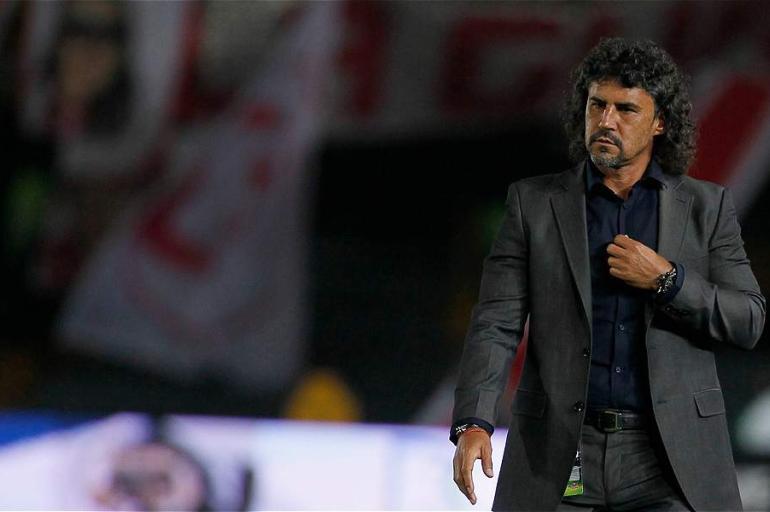 Leonel Álvarez, entrenador del Medellín y exjugador de la Selección Colombia.