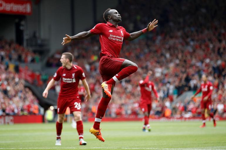 Sadio Mané celebrando uno de sus goles