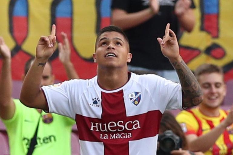 Colombianos que le hicieron gol a Barcelona