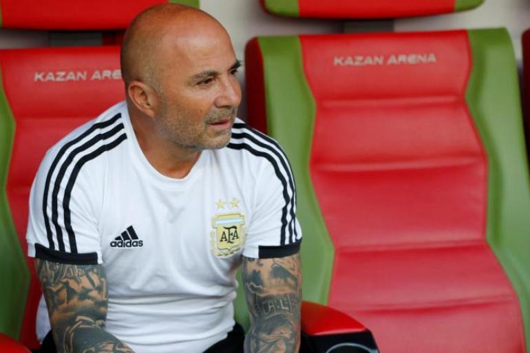 Técnicos mundialistas sin equipo