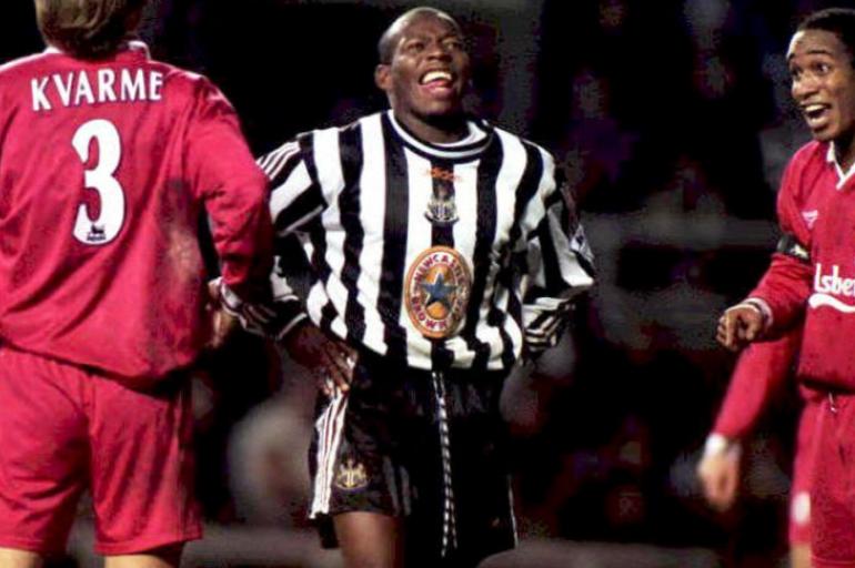 Colombianos que marcaron gol en Inglaterra