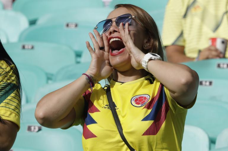 Hinchas Colombia vs Paraguay