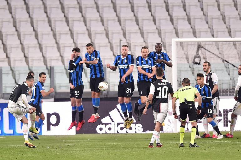 Cierre de estadios en Italia