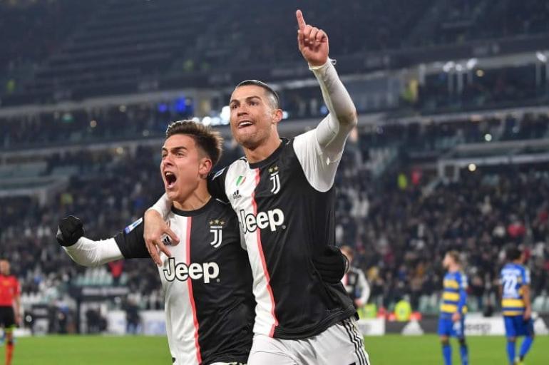 Cristiano Ronaldo y Paulo Dybala