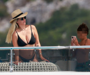 Wanda Nara y su hijo.
